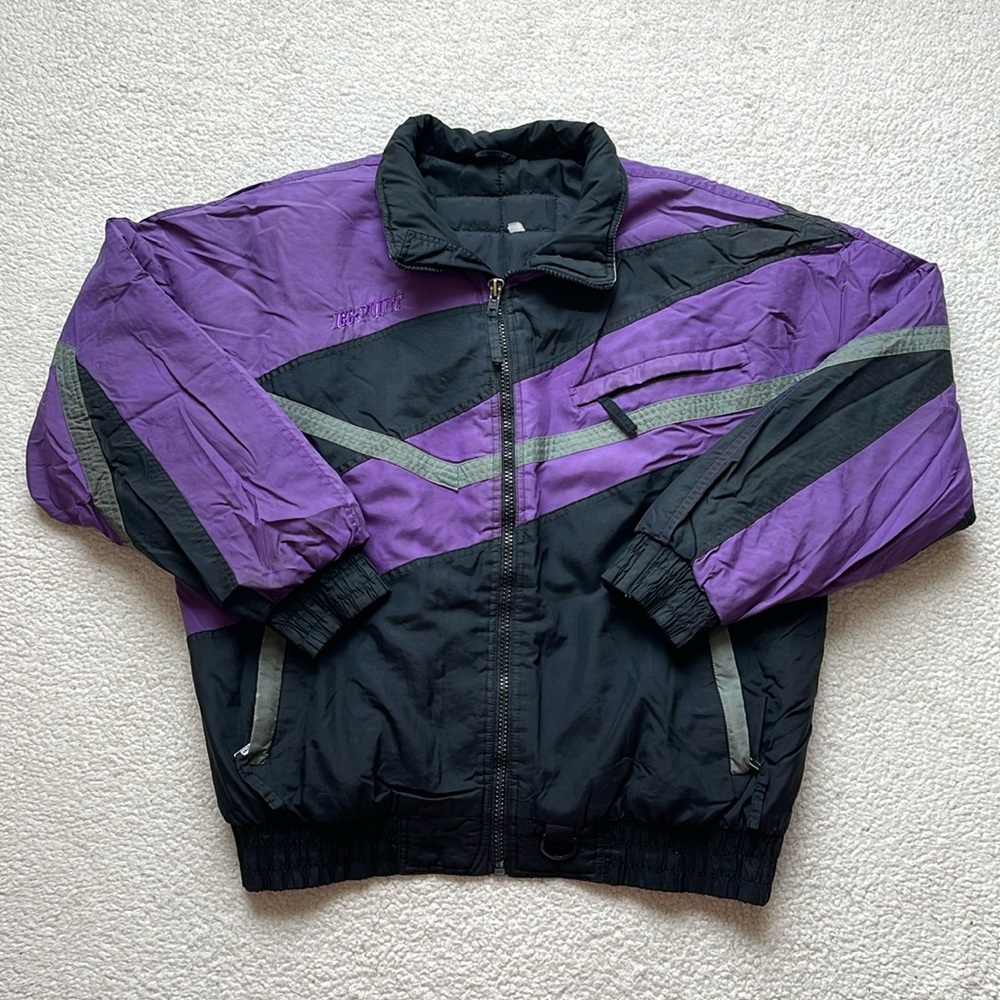 Vintage 80s/90s Ice Point Cut & Sew Embroidered Puffer Jacket